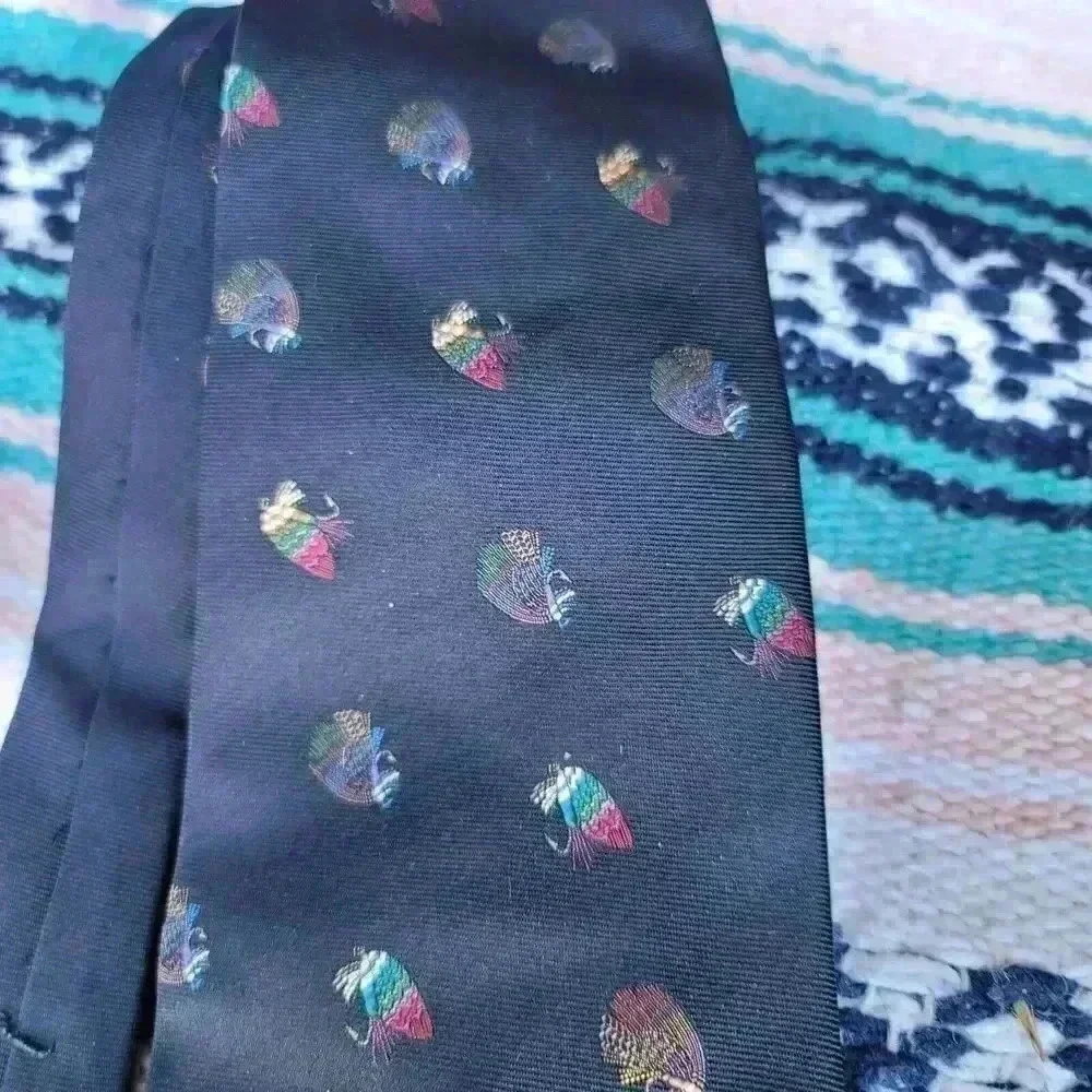 Polo Ralph Lauren blue Fishing Tie 100% Silk Hand Made In USA Vintage